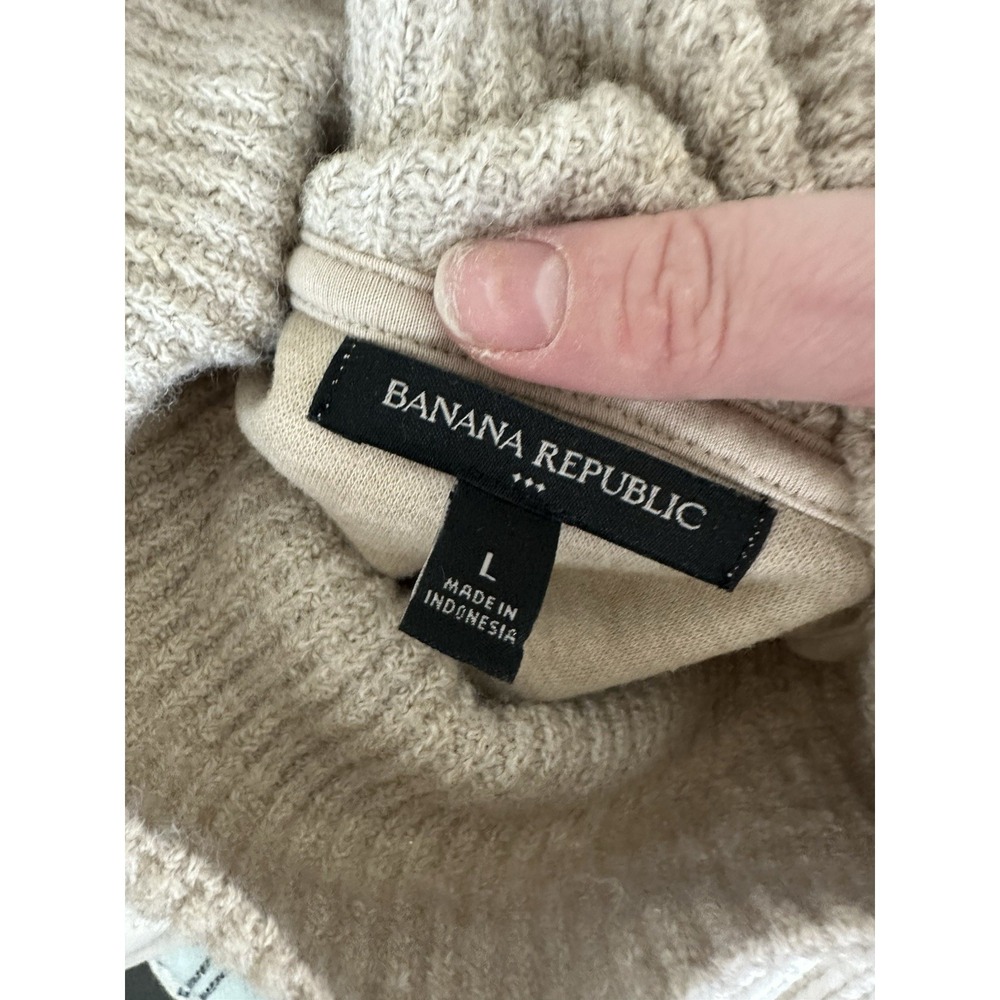 Banana Republic Oatmeal Turtleneck Sweater Size Large Neutral Capsule Wardrobe - Picture 15 of 15